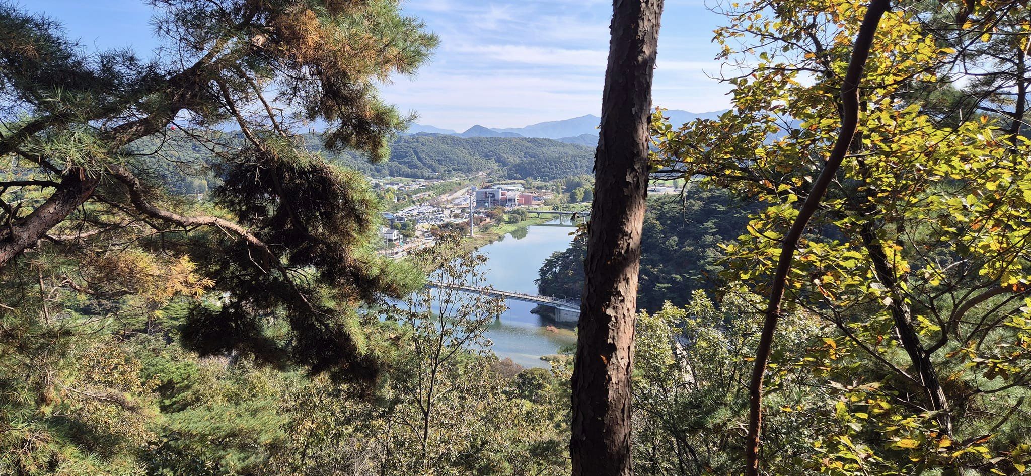  Sogeumsan-hangbrug uitzicht